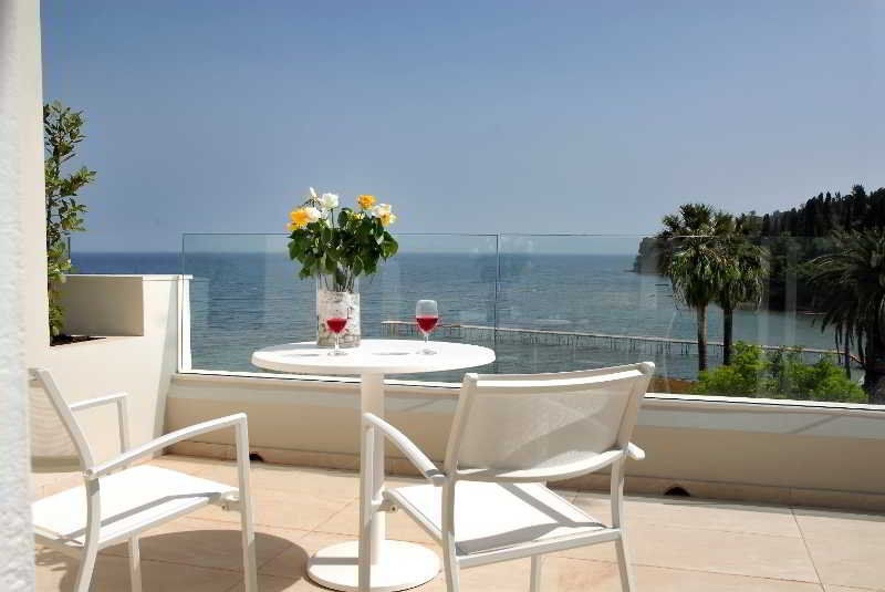 Mayor Mon Repos Palace - Adults Only Corfu  Экстерьер фото